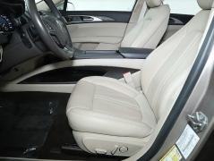 Used 2019  Lincoln MKZ 4d Sedan AWD Reserve I at DriveNow Mayfield near Mayfield Heights&comma; OH