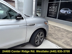 Used 2019  Lincoln Navigator 4d SUV 4WD Reserve at Drive Now Westlake near Westlake&comma; OH