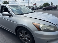 Used 2011 Honda Accord Sedan 4d SE at Drive Now Westlake near Westlake, OH