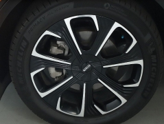 Used 2024  Lincoln Nautilus Reserve AWD at DriveNow Mayfield near Mayfield Heights&comma; OH