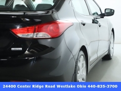 Used 2013  Hyundai Elantra 4dr Sdn Auto Limited (Ulsan Plant) at Drive Now Westlake near Westlake, OH