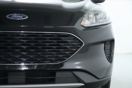Used 2020 Ford Escape 4d SUV AWD SE at Drive Now Westlake near Westlake, OH
