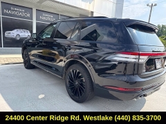 Used 2025  Lincoln Aviator Reserve AWD at DriveNow Mayfield near Mayfield Heights&comma; OH