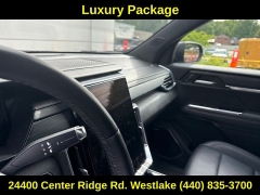 Used 2024  GMC Acadia AWD 4dr Elevation at DriveNow Mayfield near Mayfield Heights&comma; OH