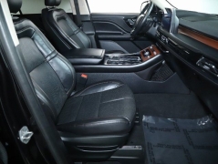 Used 2023  Lincoln Aviator Reserve AWD at DriveNow Mayfield near Mayfield Heights, OH