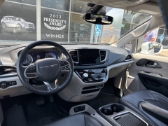Used 2021 Chrysler Pacifica Touring L FWD at Drive Now Westlake near Westlake, OH