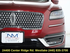 Used 2019  Lincoln Nautilus Reserve FWD at DriveNow Mayfield near Mayfield Heights&comma; OH