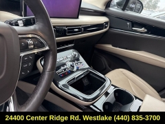 Used 2022  Lincoln Nautilus Reserve AWD at DriveNow Mayfield near Mayfield Heights&comma; OH