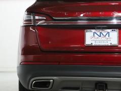 Used 2019  Lincoln Nautilus Reserve FWD at DriveNow Mayfield near Mayfield Heights&comma; OH