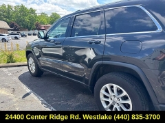 Used 2014  Jeep Grand Cherokee 4WD 4dr Laredo at Drive Now Westlake near Westlake&comma; OH