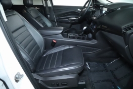 Used 2019 Ford Escape 4d SUV 4WD Titanium at Drive Now Westlake near Westlake, OH