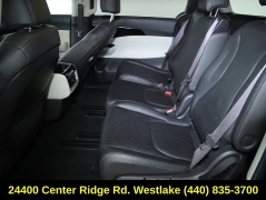 Used 2022  Kia Carnival EX FWD at Drive Now Westlake near Westlake&comma; OH