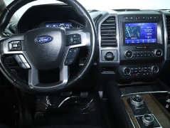Used 2020  Ford Expedition Max 4d SUV 4WD Platinum at Drive Now Westlake near Westlake, OH