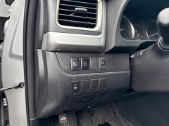Used 2018 Toyota Highlander V6 AWD (Natl) at DriveNow Mayfield near Mayfield Heights, OH