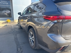 Used 2023 Toyota Highlander L AWD at Drive Now Westlake near Westlake, OH