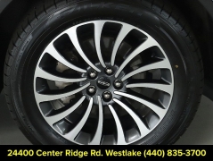 Used 2023  Lincoln Aviator Reserve AWD at Drive Now Westlake near Westlake&comma; OH