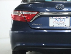 Used 2017  Toyota Camry Auto &lpar;Natl&rpar; at Drive Now Westlake near Westlake&comma; OH