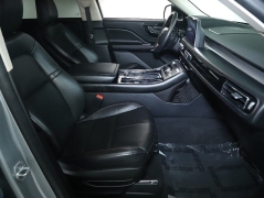 Used 2023  Lincoln Aviator Standard AWD at Drive Now Westlake near Westlake&comma; OH
