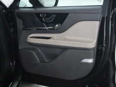 Used 2023  Lincoln Corsair Standard AWD at DriveNow Mayfield near Mayfield Heights&comma; OH