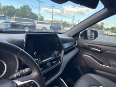 Used 2023 Toyota Highlander XSE FWD at Drive Now Westlake near Westlake, OH