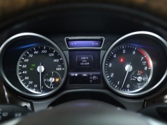 Used 2013 Mercedes-Benz M-Class 4d SUV ML350 4matic at DriveNow Mayfield near Mayfield Heights, OH