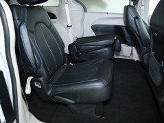 Used 2021 Chrysler Pacifica Touring L FWD at Drive Now Westlake near Westlake, OH