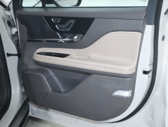 Used 2024  Lincoln Corsair Premiere FWD at Drive Now Westlake near Westlake&comma; OH