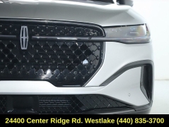 Used 2025  Lincoln Nautilus Reserve AWD at DriveNow Mayfield near Mayfield Heights&comma; OH