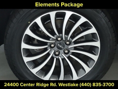 Used 2023  Lincoln Aviator Standard AWD at Drive Now Westlake near Westlake&comma; OH