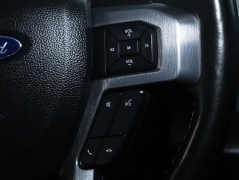 Used 2020  Ford Expedition Max 4d SUV 4WD Platinum at Drive Now Westlake near Westlake, OH