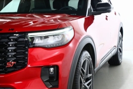 Used 2025 Ford Explorer ST 4WD at Drive Now Westlake near Westlake, OH