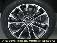 Used 2022  Jeep Grand Wagoneer Series III 4x4 at Drive Now Westlake near Westlake&comma; OH