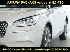 Used 2022  Lincoln Corsair Reserve FWD at DriveNow Mayfield near Mayfield Heights&comma; OH