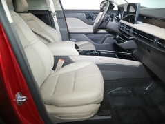 Used 2024  Lincoln Corsair Reserve AWD at DriveNow Mayfield near Mayfield Heights&comma; OH