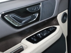 Used 2022  Lincoln Navigator Standard 4x4 at Drive Now Westlake near Westlake, OH