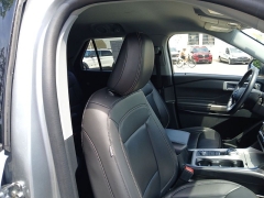 Used 2023  Ford Explorer XLT 4WD at Drive Now Westlake near Westlake&comma; OH