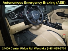 Used 2017  Kia Sedona SX FWD at Drive Now Westlake near Westlake&comma; OH