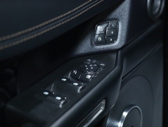 Used 2020  Ford Expedition Max 4d SUV 4WD Platinum at Drive Now Westlake near Westlake, OH