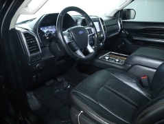 Used 2020  Ford Expedition Max 4d SUV 4WD Platinum at Drive Now Westlake near Westlake, OH