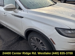 Used 2023  Lincoln Nautilus Reserve FWD at DriveNow Mayfield near Mayfield Heights&comma; OH