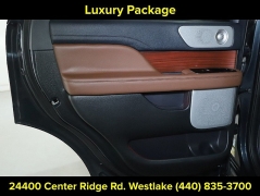 Used 2024  Lincoln Navigator Reserve 4x4 at DriveNow Mayfield near Mayfield Heights&comma; OH