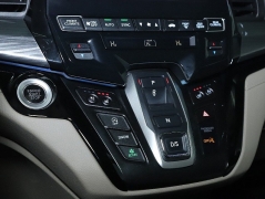 Used 2023  Honda Odyssey Elite Auto at DriveNow Mayfield near Mayfield Heights&comma; OH