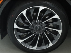 Used 2025  Lincoln Aviator Reserve AWD at Drive Now Westlake near Westlake&comma; OH