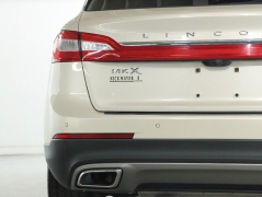 Used 2016  Lincoln MKX 4d SUV AWD Reserve at DriveNow Mayfield near Mayfield Heights&comma; OH