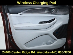 Used 2021  Jeep Grand Cherokee L Overland 4x4 at Drive Now Westlake near Westlake&comma; OH