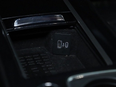 Used 2023  Lincoln Corsair Reserve FWD at DriveNow Mayfield near Mayfield Heights&comma; OH