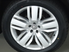 Used 2019  Volkswagen Atlas 4d SUV 3&period;6L SEL 4motion at DriveNow Mayfield near Mayfield Heights&comma; OH