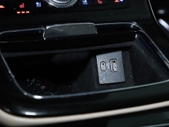 Used 2022  Lincoln Nautilus Reserve AWD at Drive Now Westlake near Westlake, OH