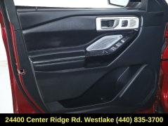 Used 2022  Ford Explorer Platinum 4WD at DriveNow Mayfield near Mayfield Heights&comma; OH