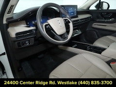 Used 2023  Lincoln Corsair Reserve FWD at Drive Now Westlake near Westlake&comma; OH